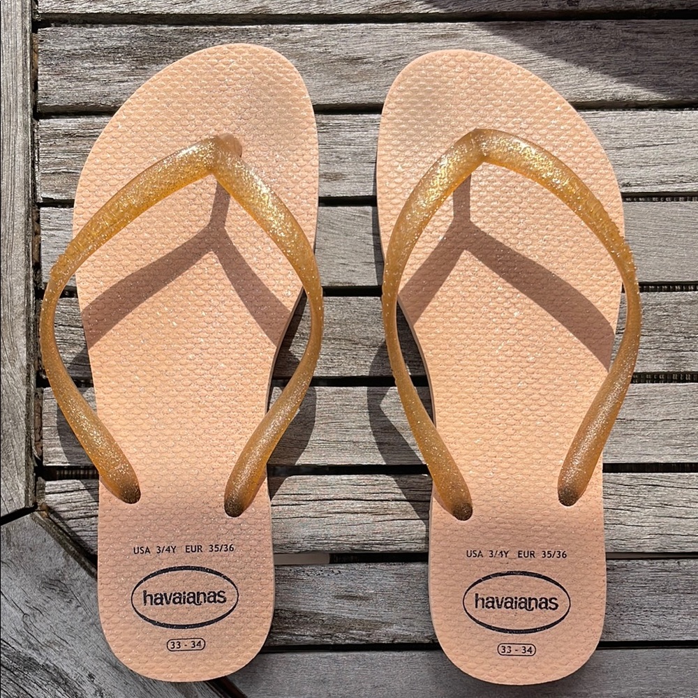 Havaianas Kids' Slim Glitter Rose Gold Flip Flop EUC